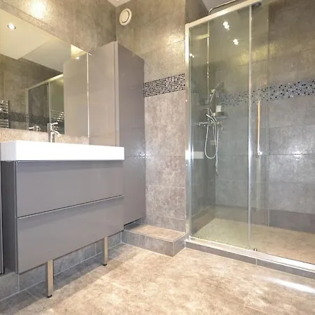 Bel Calme Et Tres Lumineux Apartment