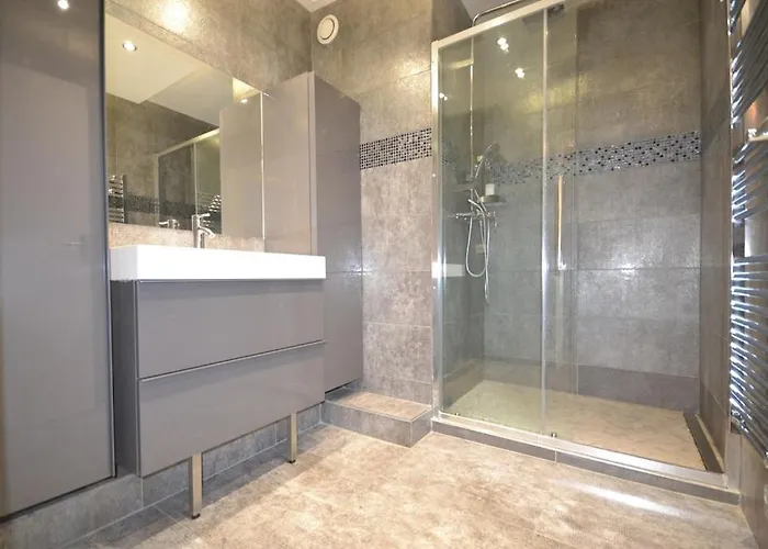 Bel Calme Et Tres Lumineux Apartamento